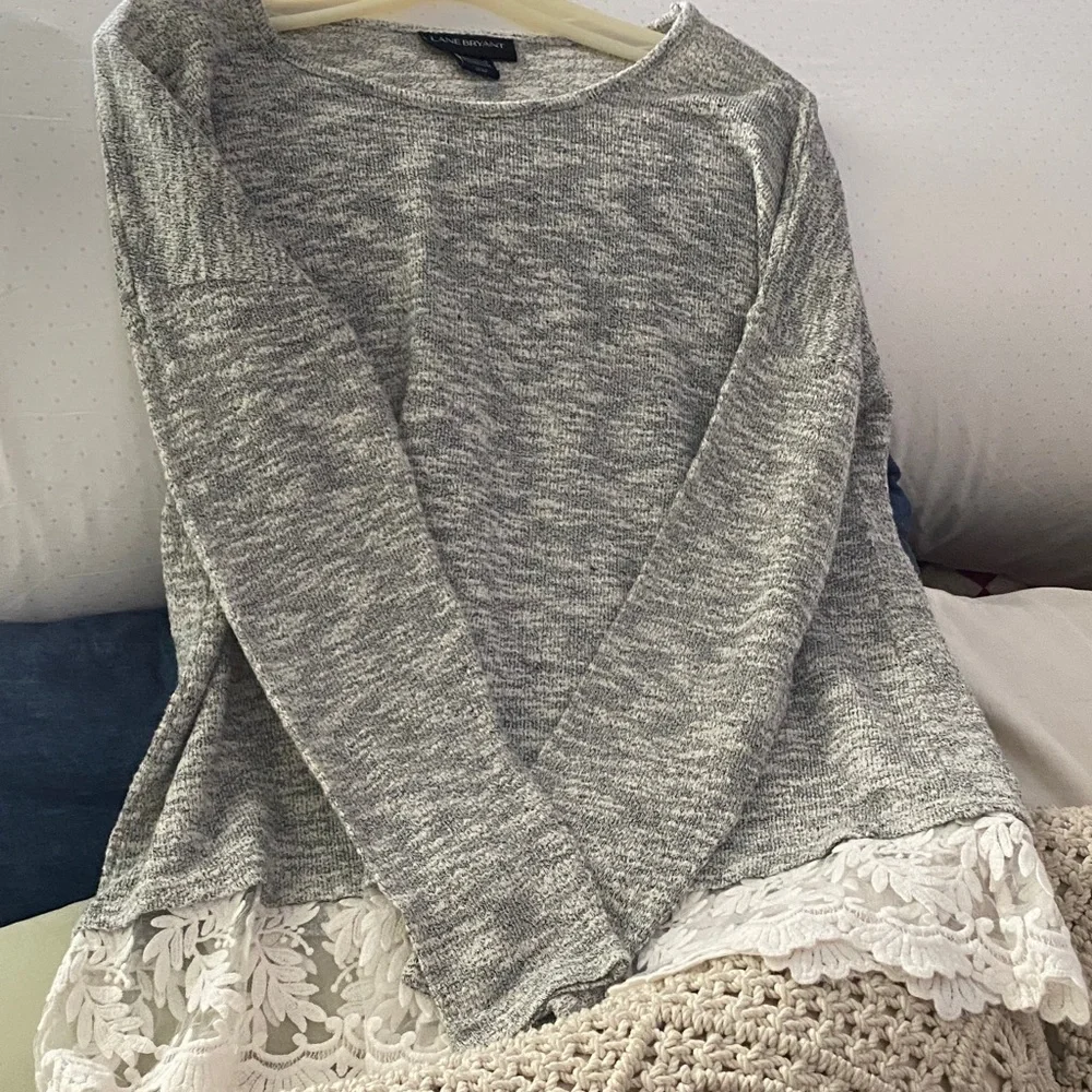 Lane Bryant Heather Gray Sweater with Lace Trim size 14/16 - Picture 6 of 6